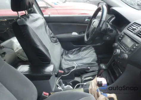 2004 Honda Accord 2.4 Lx z USA, uszkodzony, nr VIN JHMCM56354C008162